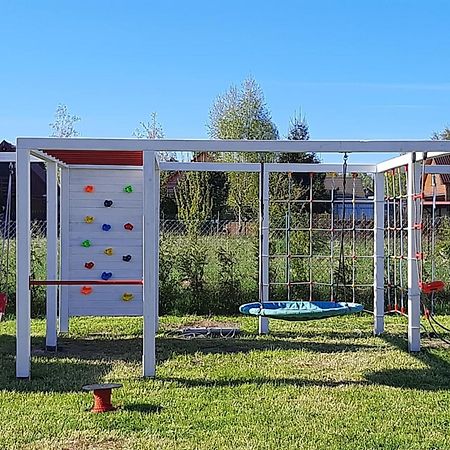 Osada Szwedzka Domek Plus Rusinowo  Esterno foto
